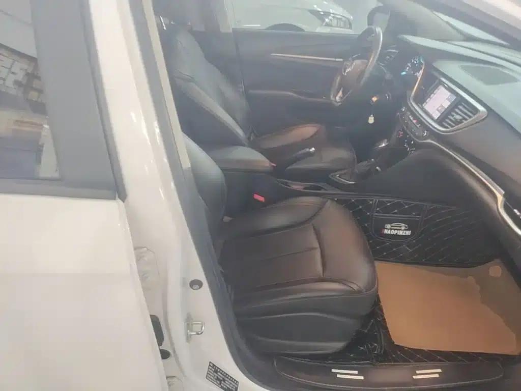 Buick Excelle 2021 Facelift Classic 1.5L Automatic Elite — миниатюра 25