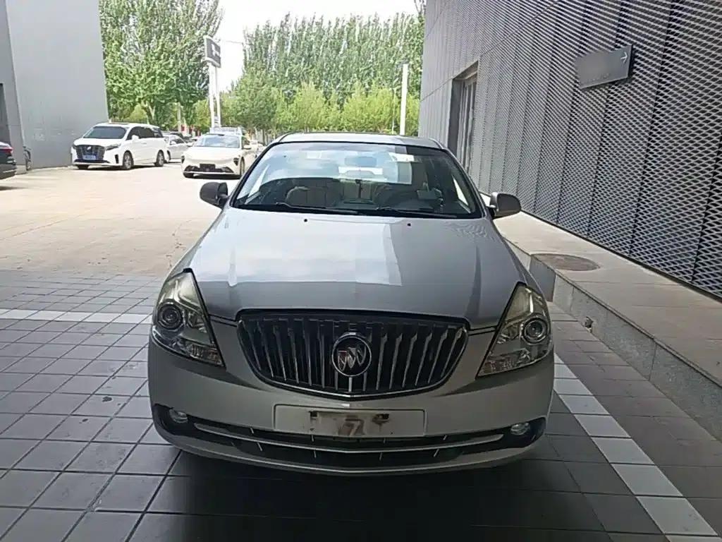 Buick Excelle 2013 1.5L Manual Classic — миниатюра 3