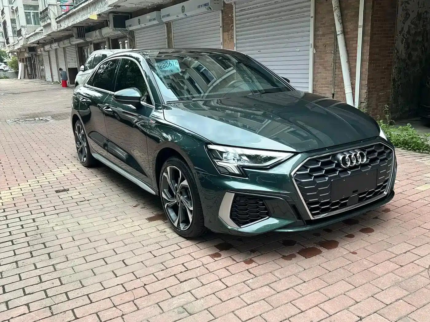 Audi A3 2023 Sportback 35 TFSI Fashion Sport — миниатюра 3