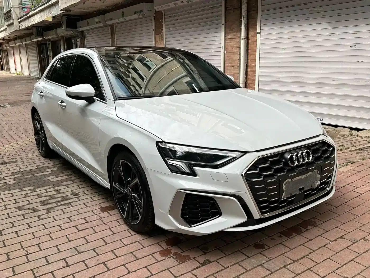 Audi A3 2023 Sportback 35 TFSI Fashion Sport — миниатюра 3