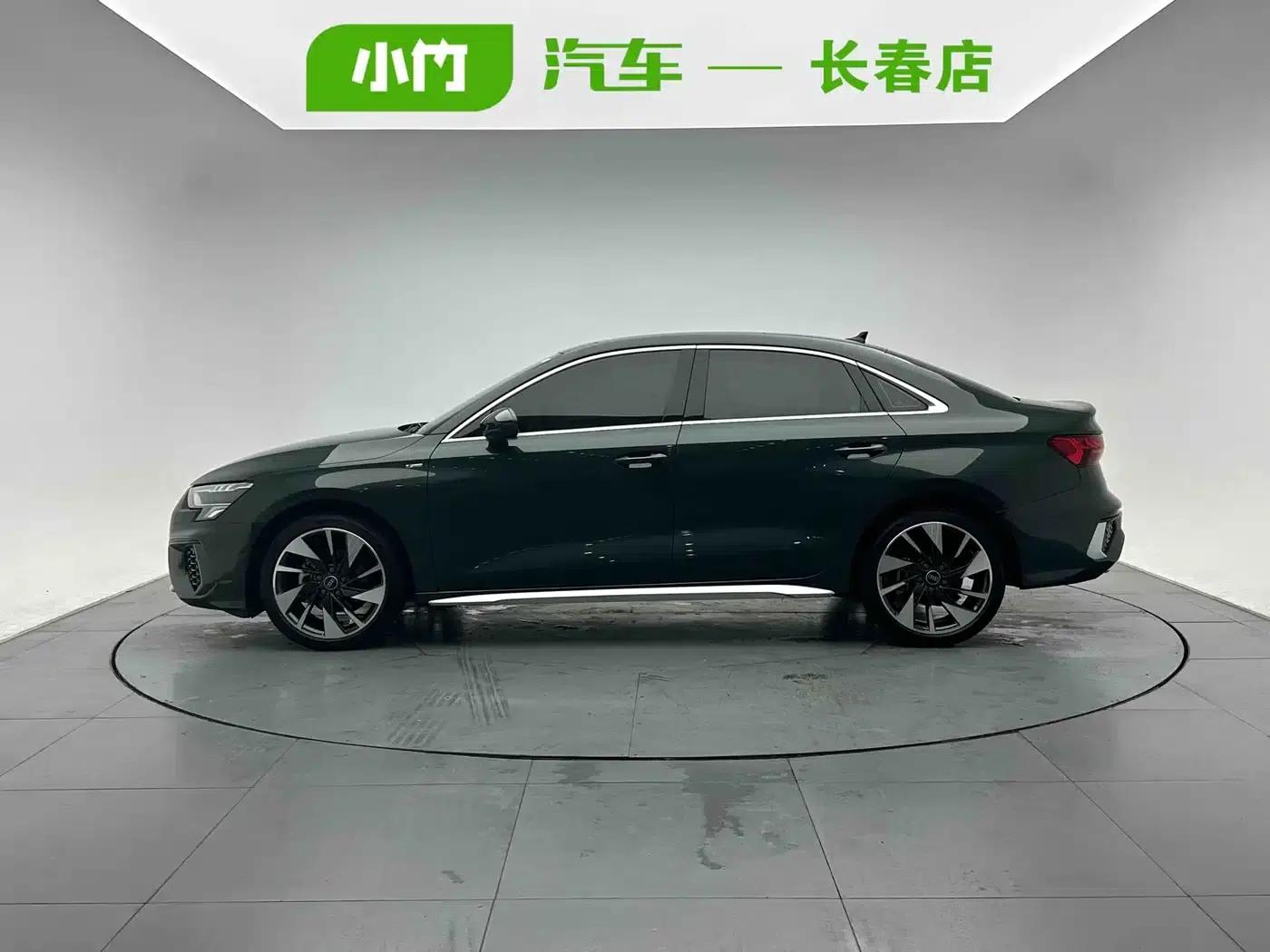 2022 Audi A3 A3L Limousine 35 TFSI Fashion Sport — миниатюра 3