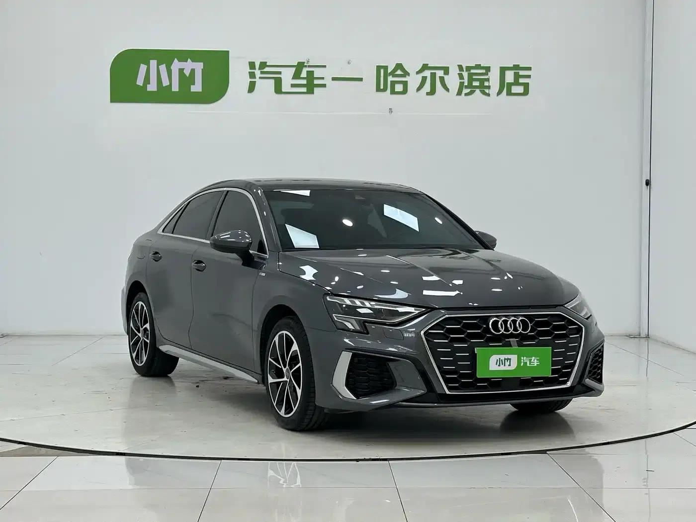 2022 Audi A3 A3L Limousine 35 TFSI Progressive Sport — миниатюра 3