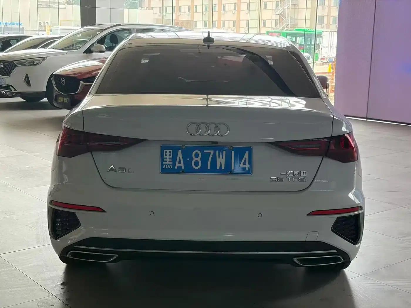 Audi A3 2023 Facelift A3L Limousine 35 TFSI Sporty Edition — миниатюра 5