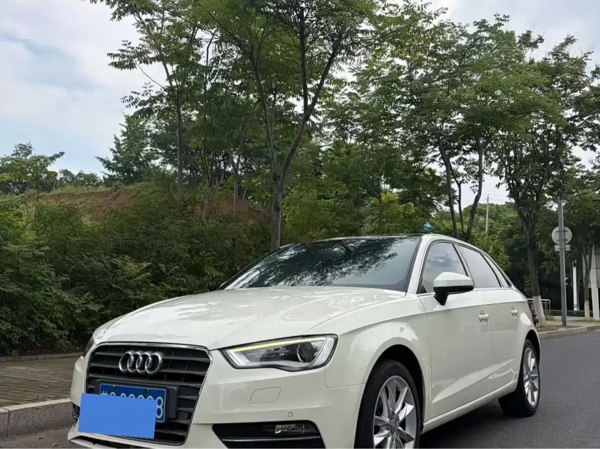 Audi A3 2014 Sportback 35 TFSI Automatic Comfort — миниатюра 2