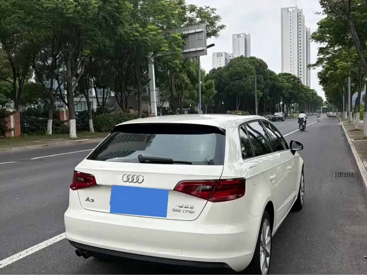 Audi A3 2014 Sportback 35 TFSI Automatic Comfort — миниатюра 8