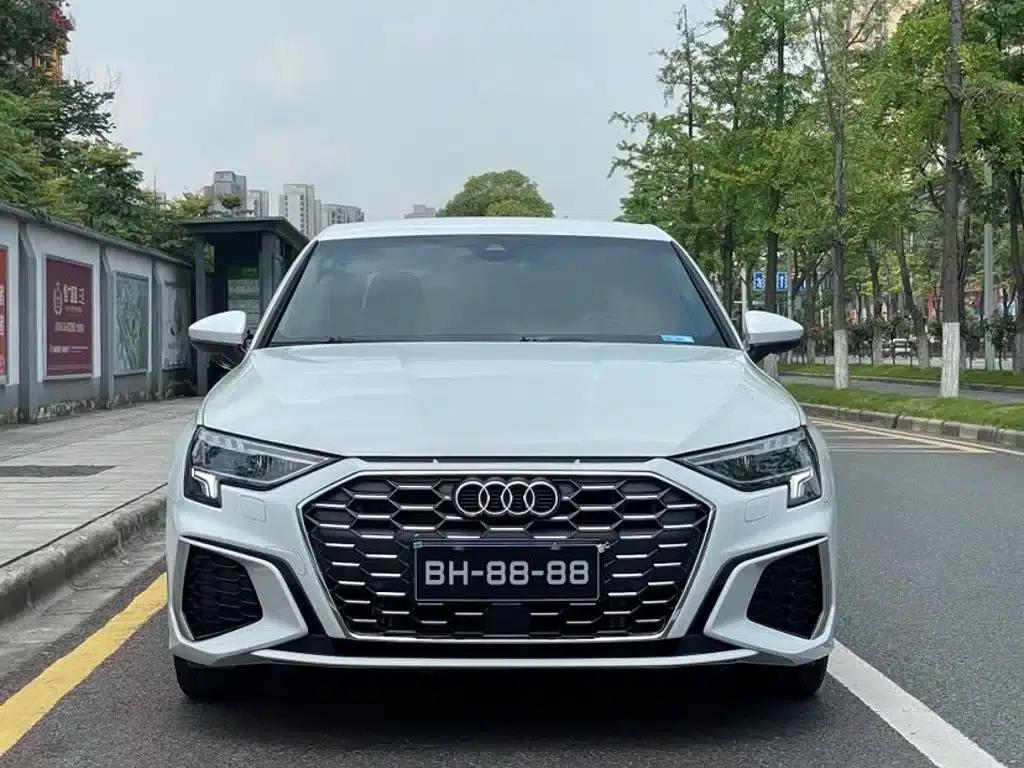 2023 Audi A3 A3L Limousine 35 TFSI Progressive Sport — миниатюра 2