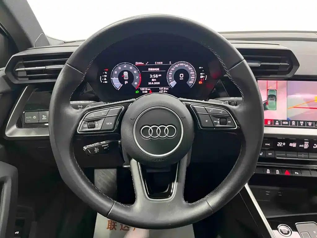 2023 Audi A3 A3L Limousine 35 TFSI Fashionable Elegant Model — миниатюра 3