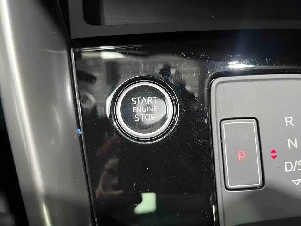 2023 Audi A3 A3L Limousine 35 TFSI Fashionable Elegant Model — миниатюра 5