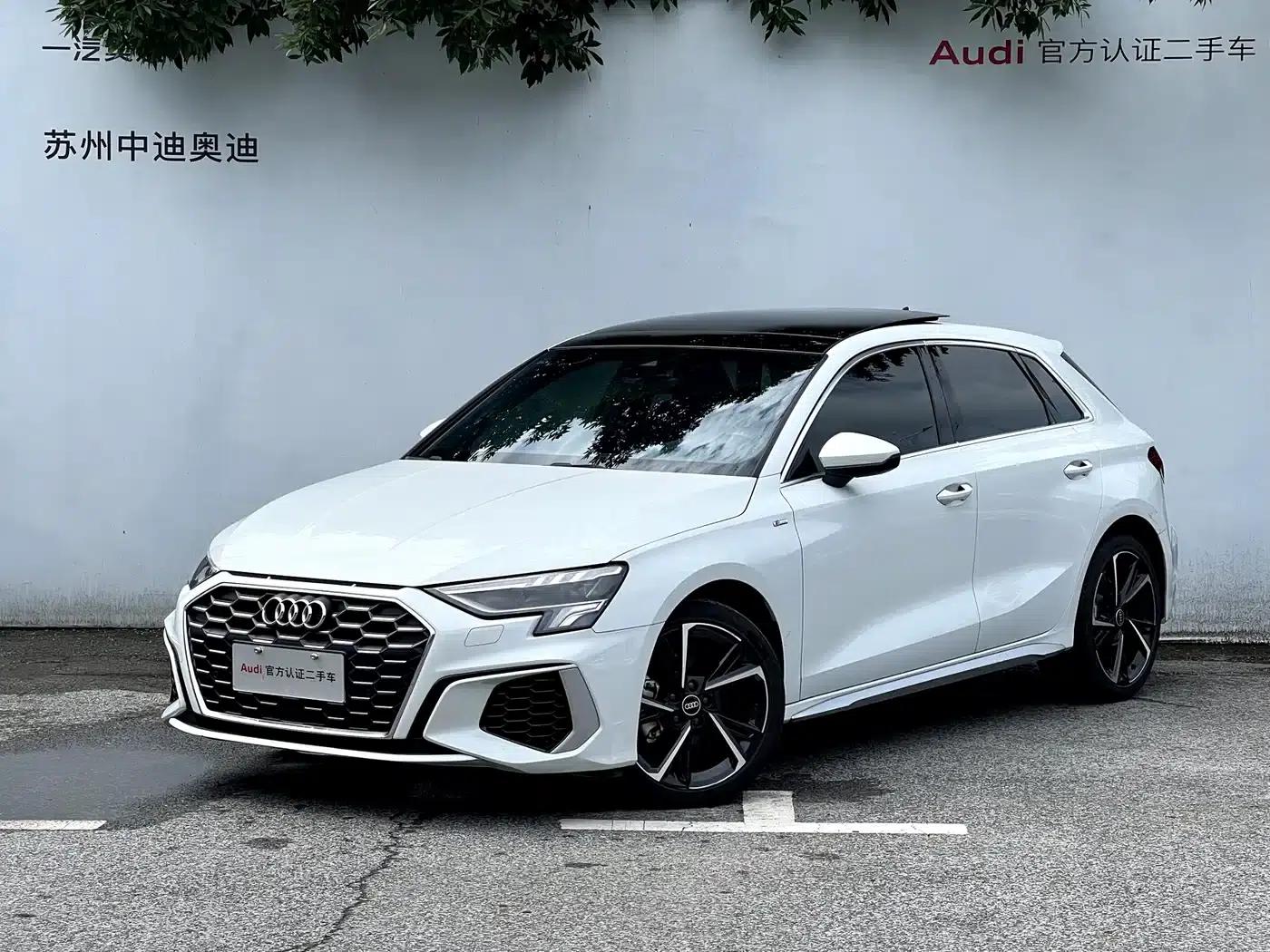 Audi A3 2022 Sportback 35 TFSI Fashion Sport — миниатюра 1