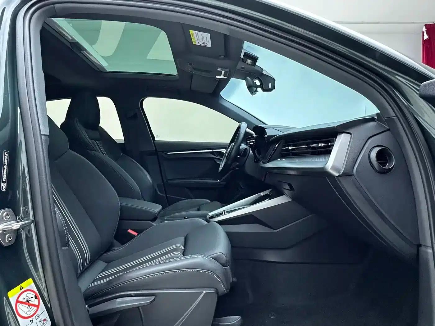 Audi A3 2023 Facelift A3L Limousine 35 TFSI Sporty Edition — миниатюра 8