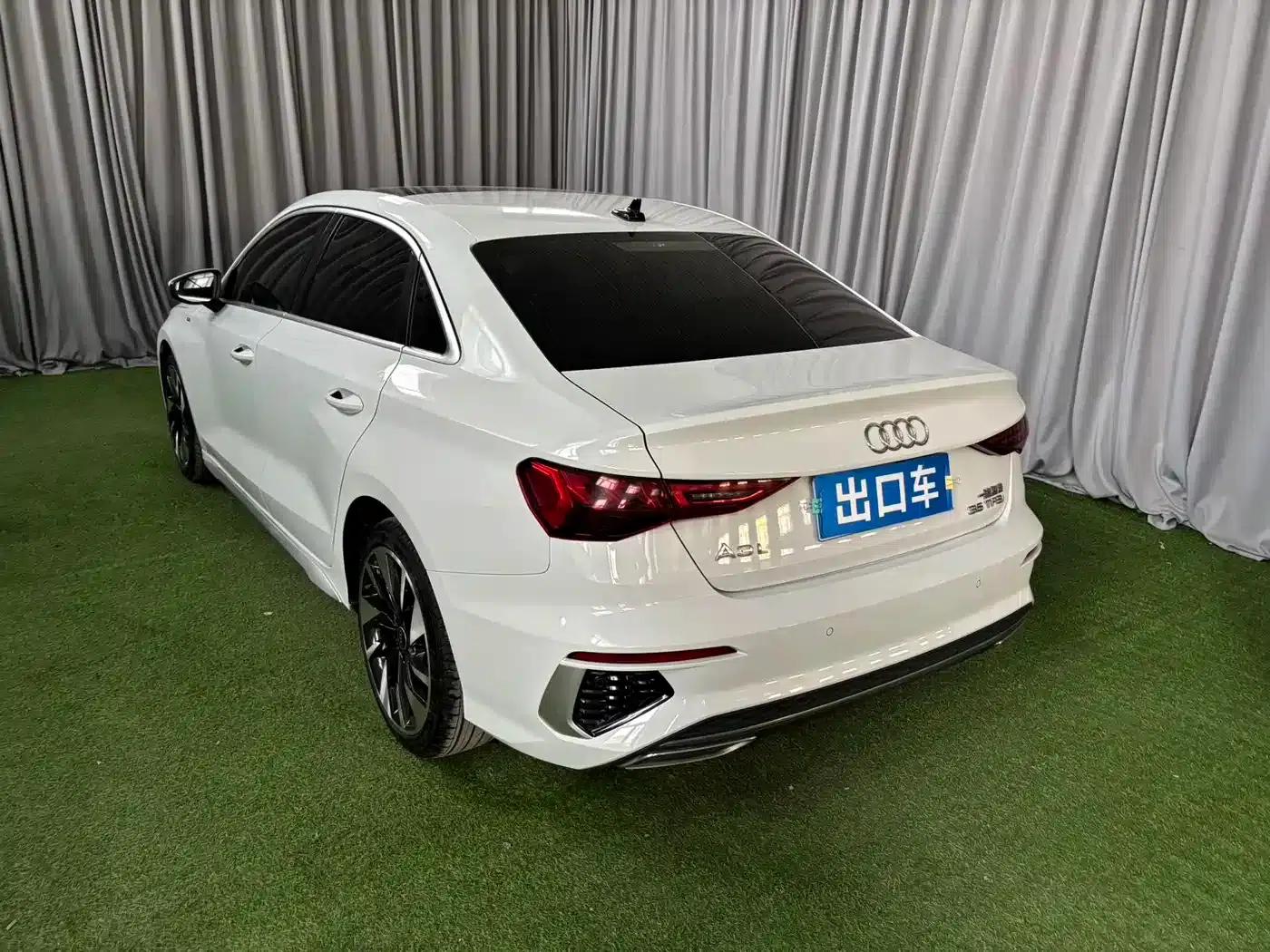 2022 Audi A3 A3L Limousine 35 TFSI Fashion Sport — миниатюра 5
