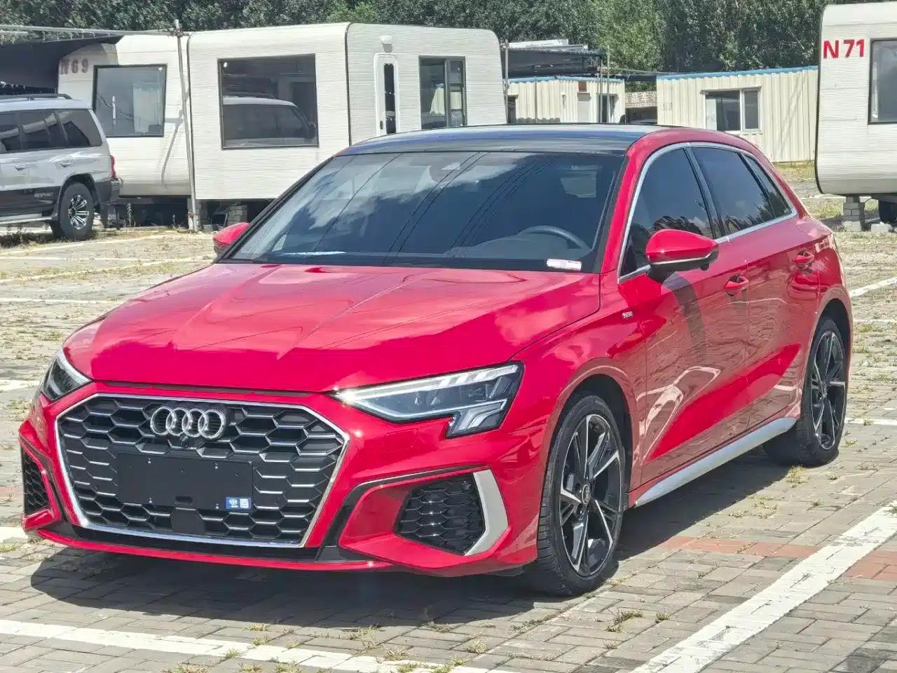 Audi A3 2023 Sportback 35 TFSI Fashion Sport — миниатюра 1