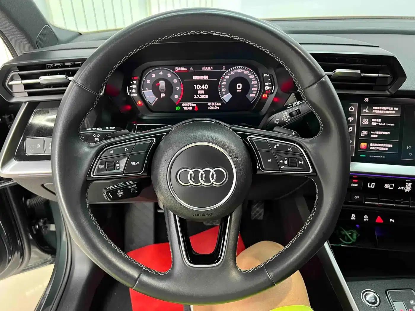 Audi A3 2023 Facelift A3L Limousine 35 TFSI Sporty Edition — миниатюра 11