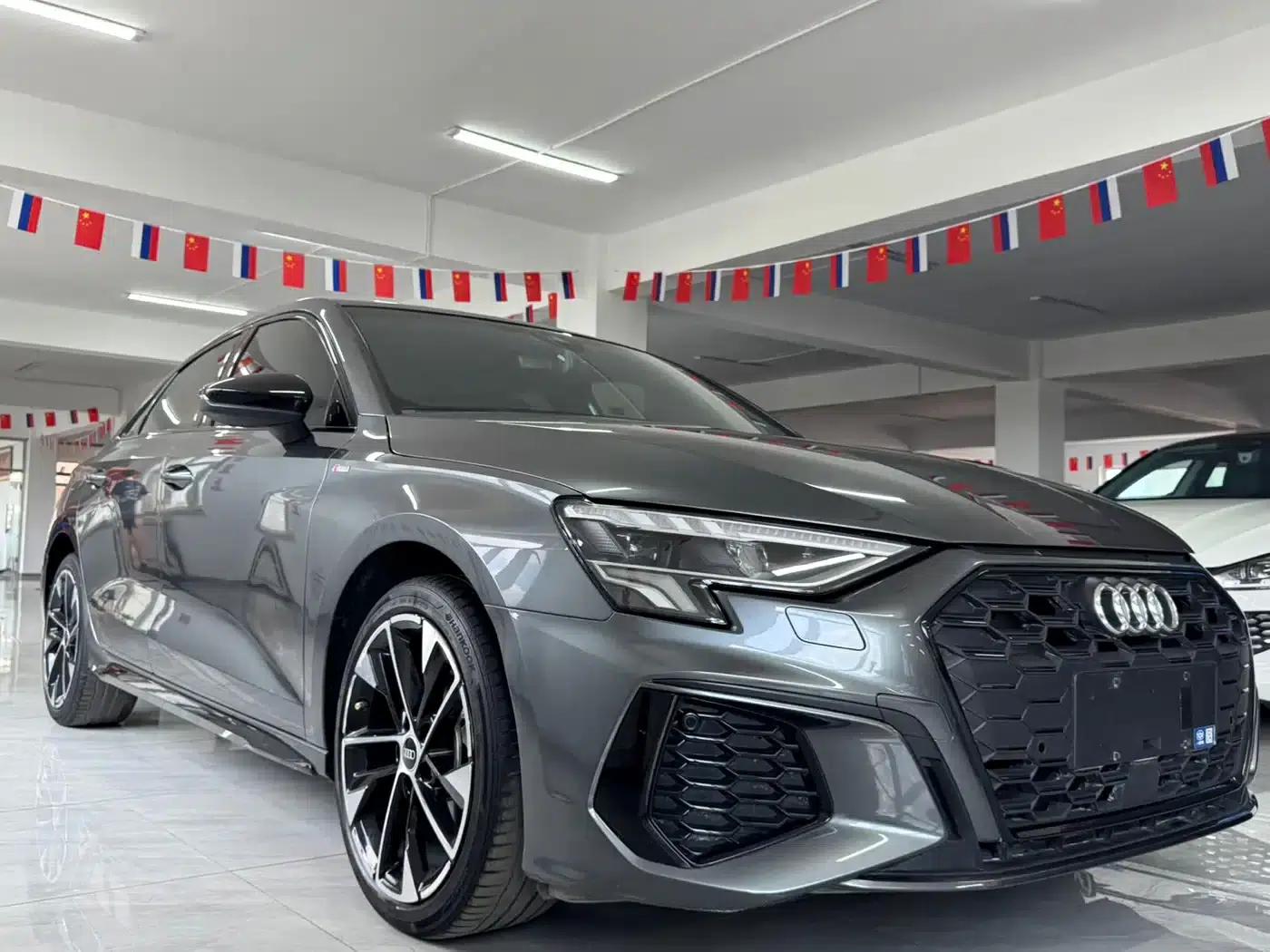 2022 Audi A3 A3L Limousine 35 TFSI Fashion Sport — миниатюра 3
