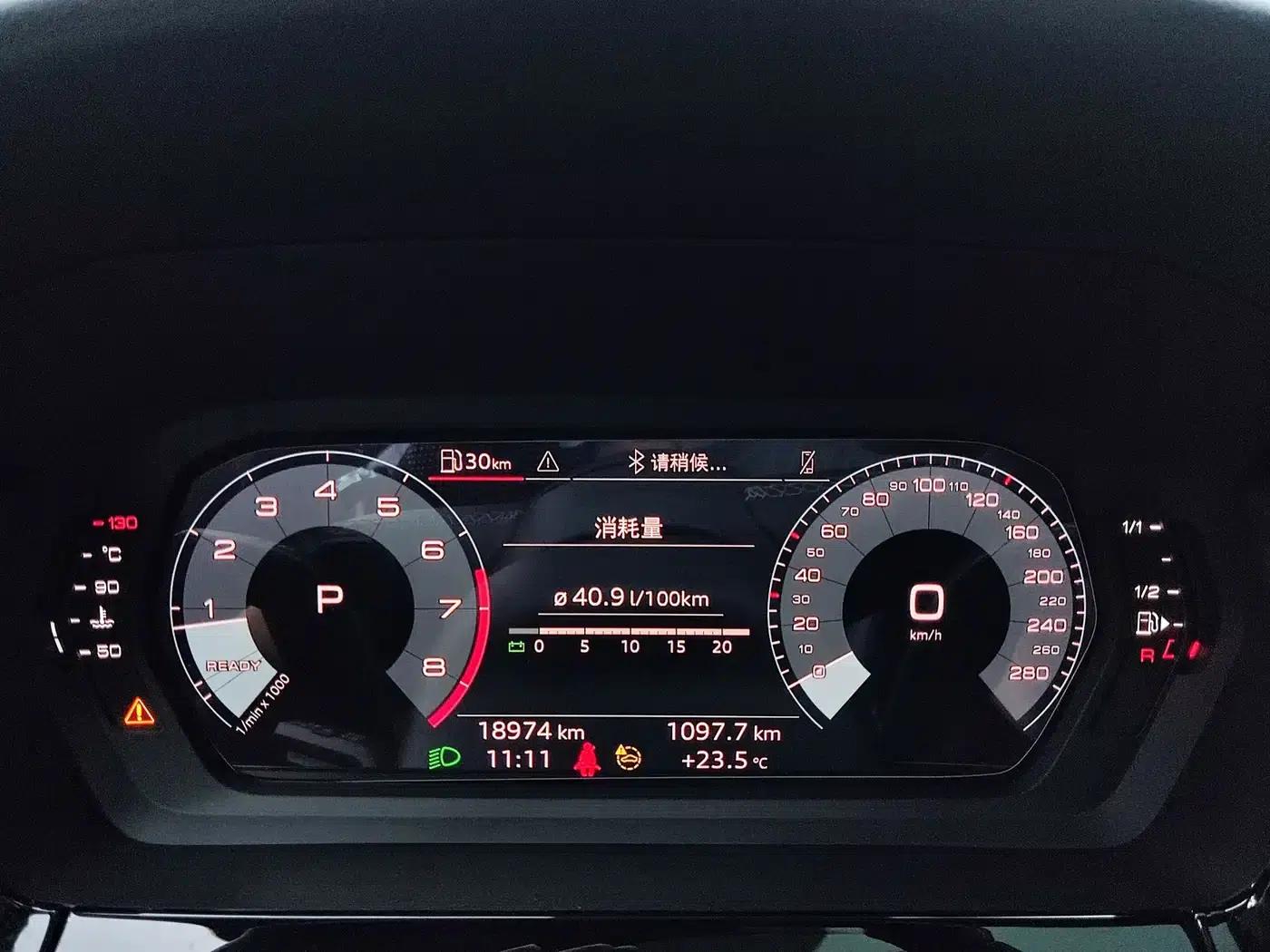 Audi A3 2023 Sportback 35 TFSI Fashion Sport — миниатюра 10