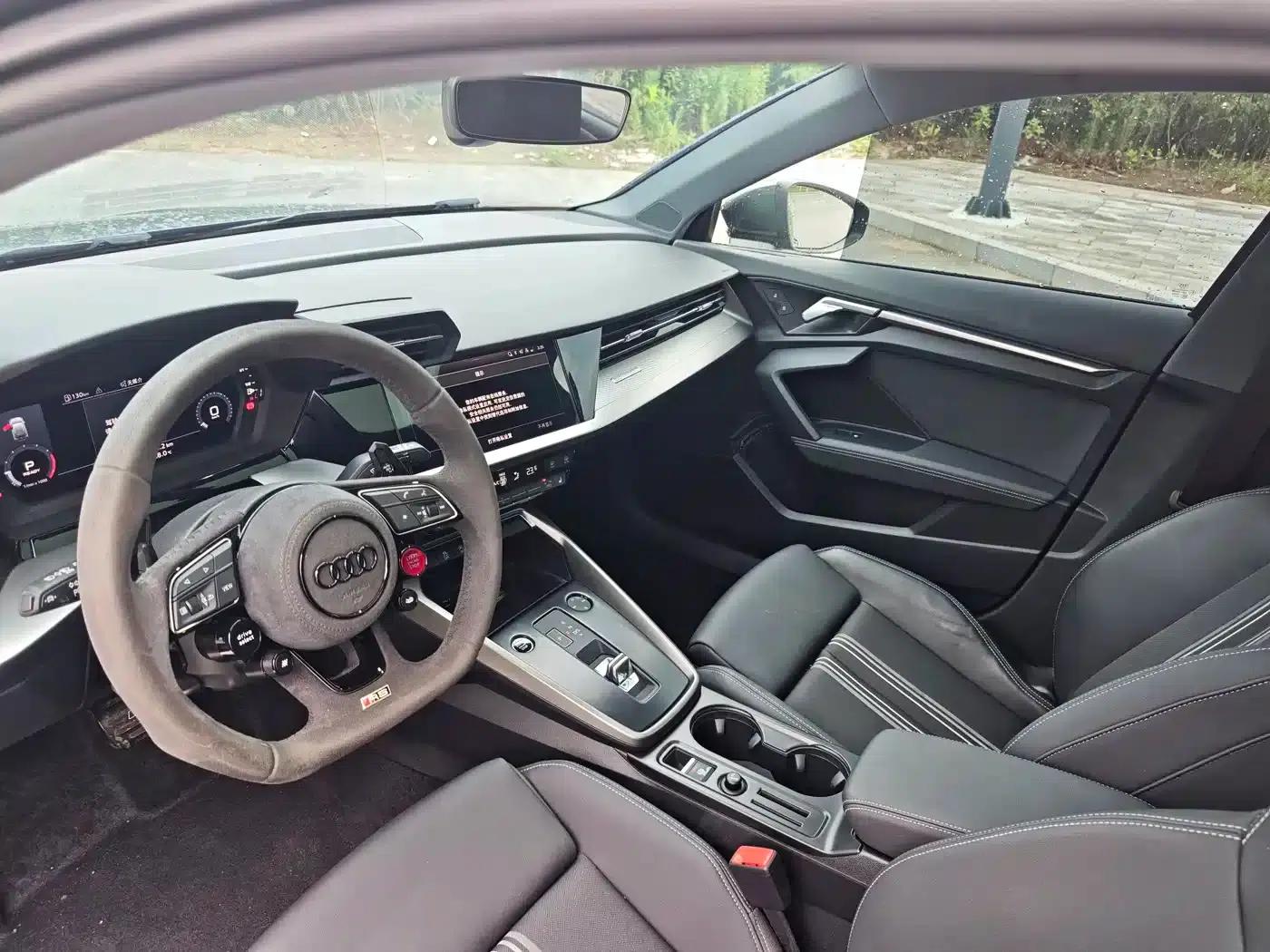 Audi A3 2023 Facelift Sportback 35 TFSI Fashion Sporty Model — миниатюра 5