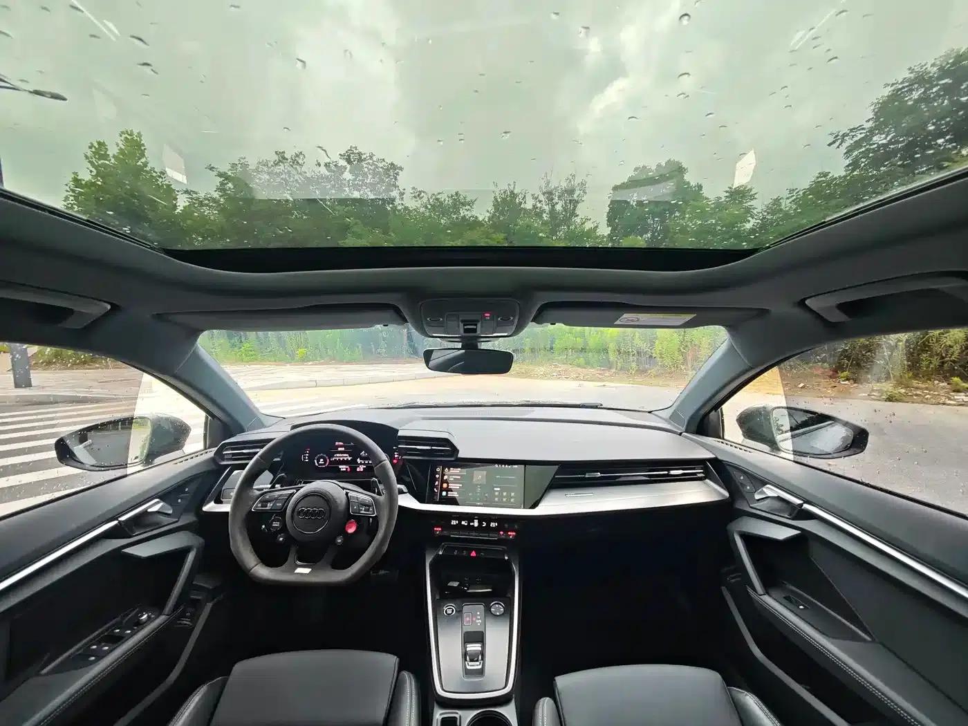 Audi A3 2023 Facelift Sportback 35 TFSI Fashion Sporty Model — миниатюра 8
