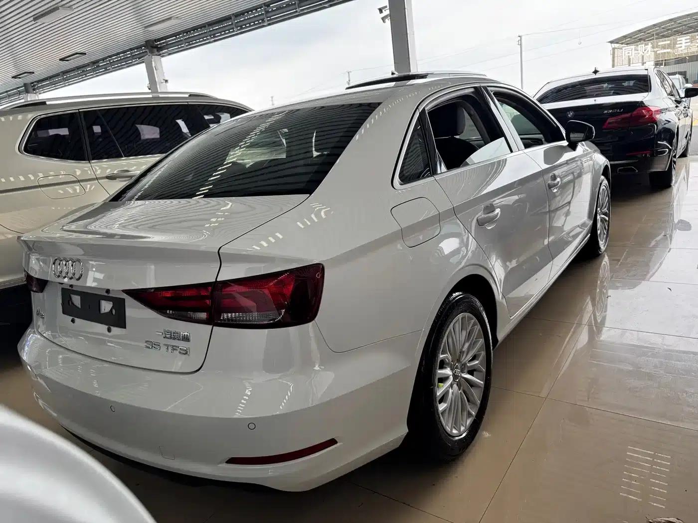 Audi A3 2016 Limousine 35 TFSI Progressive — миниатюра 7