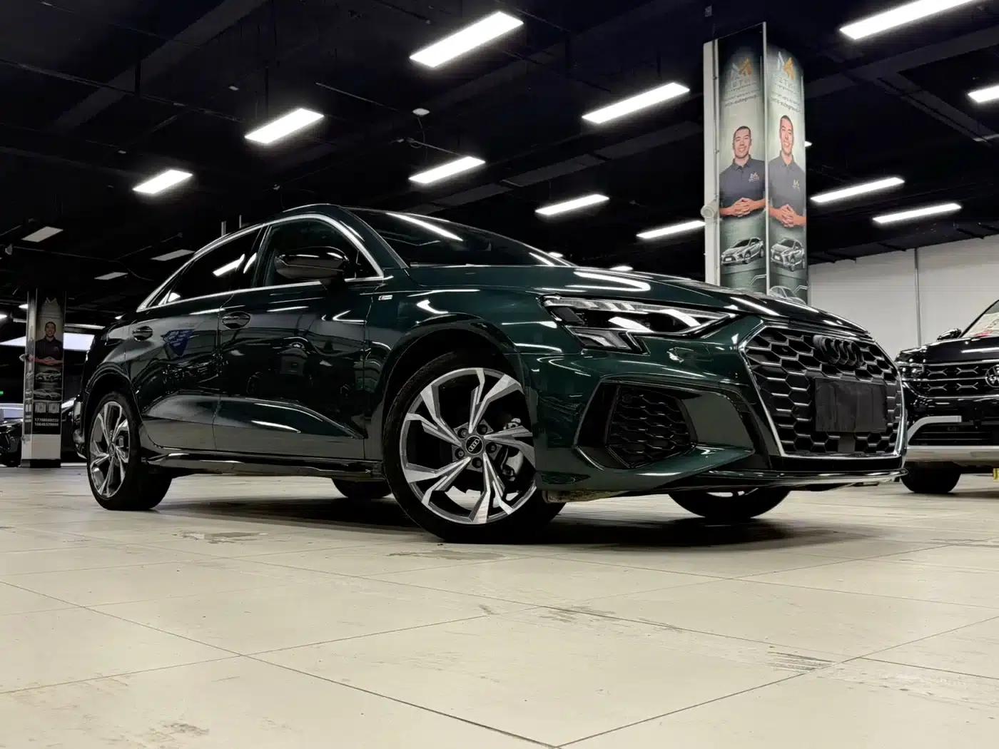 2023 Audi A3 A3L Limousine 35 TFSI Luxury Sport — миниатюра 2