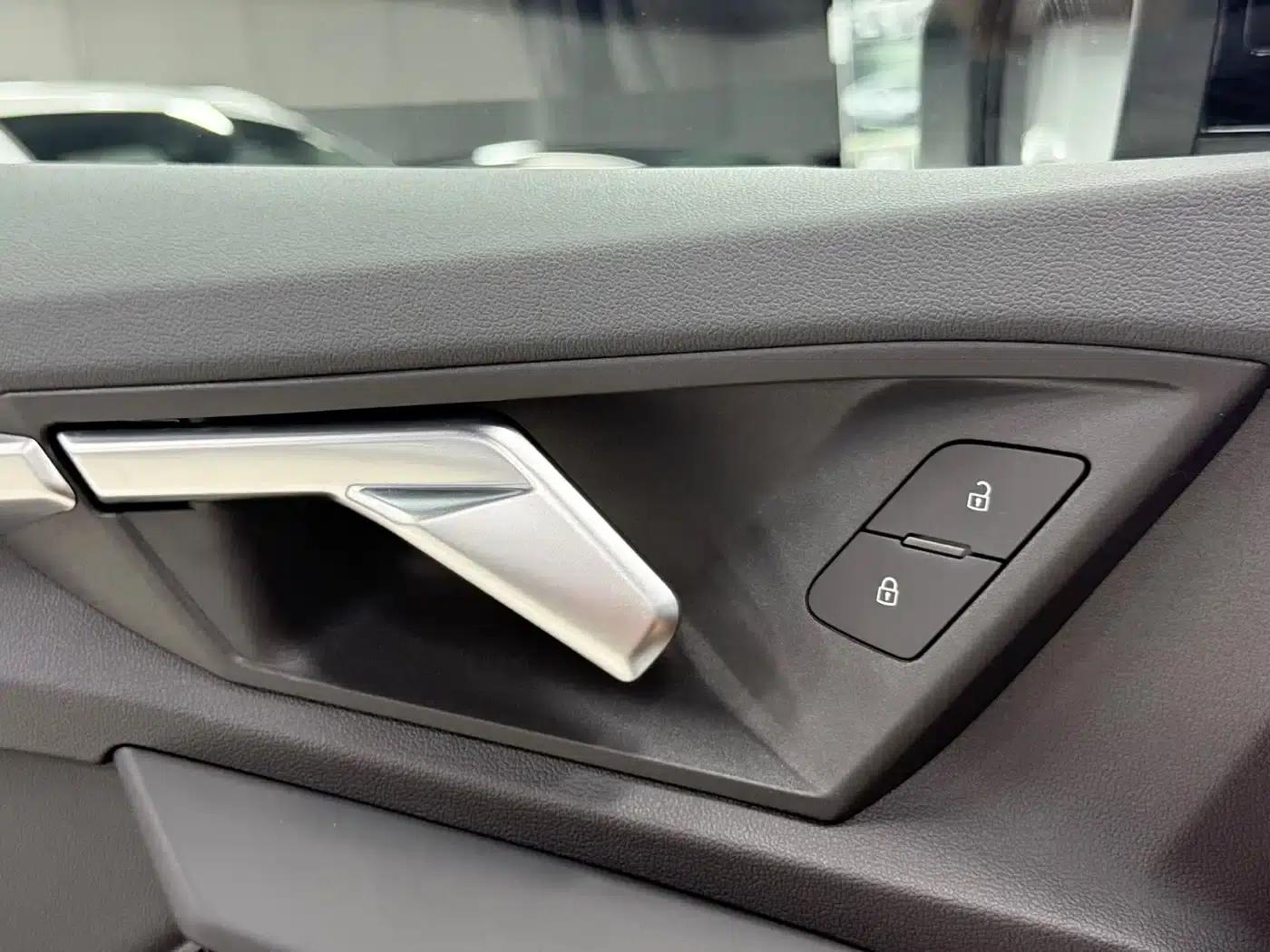 2023 Audi A3 A3L Limousine 35 TFSI Luxury Sport — миниатюра 15
