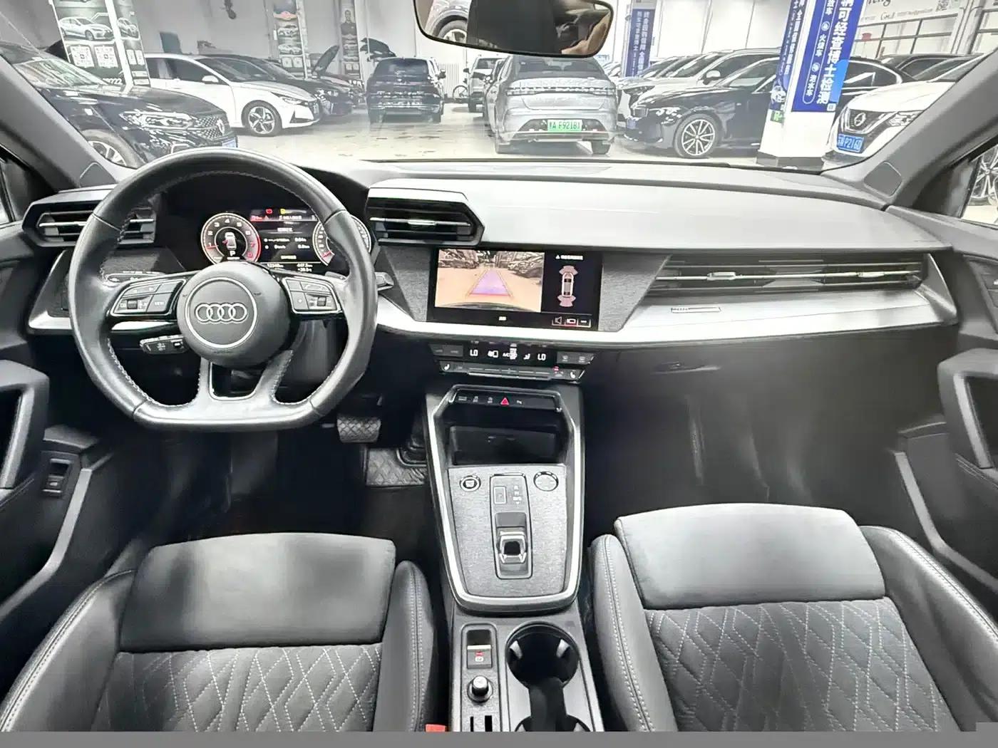 2023 Audi A3 A3L Limousine 35 TFSI Luxury Sport — миниатюра 20