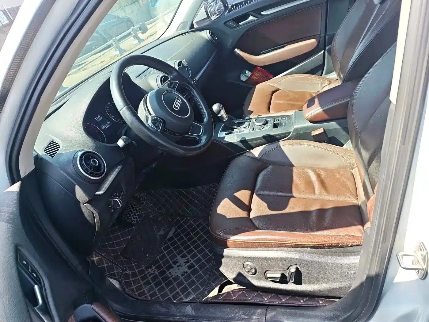 Audi A3 2014 Sportback 35 TFSI Automatic Comfort — миниатюра 4