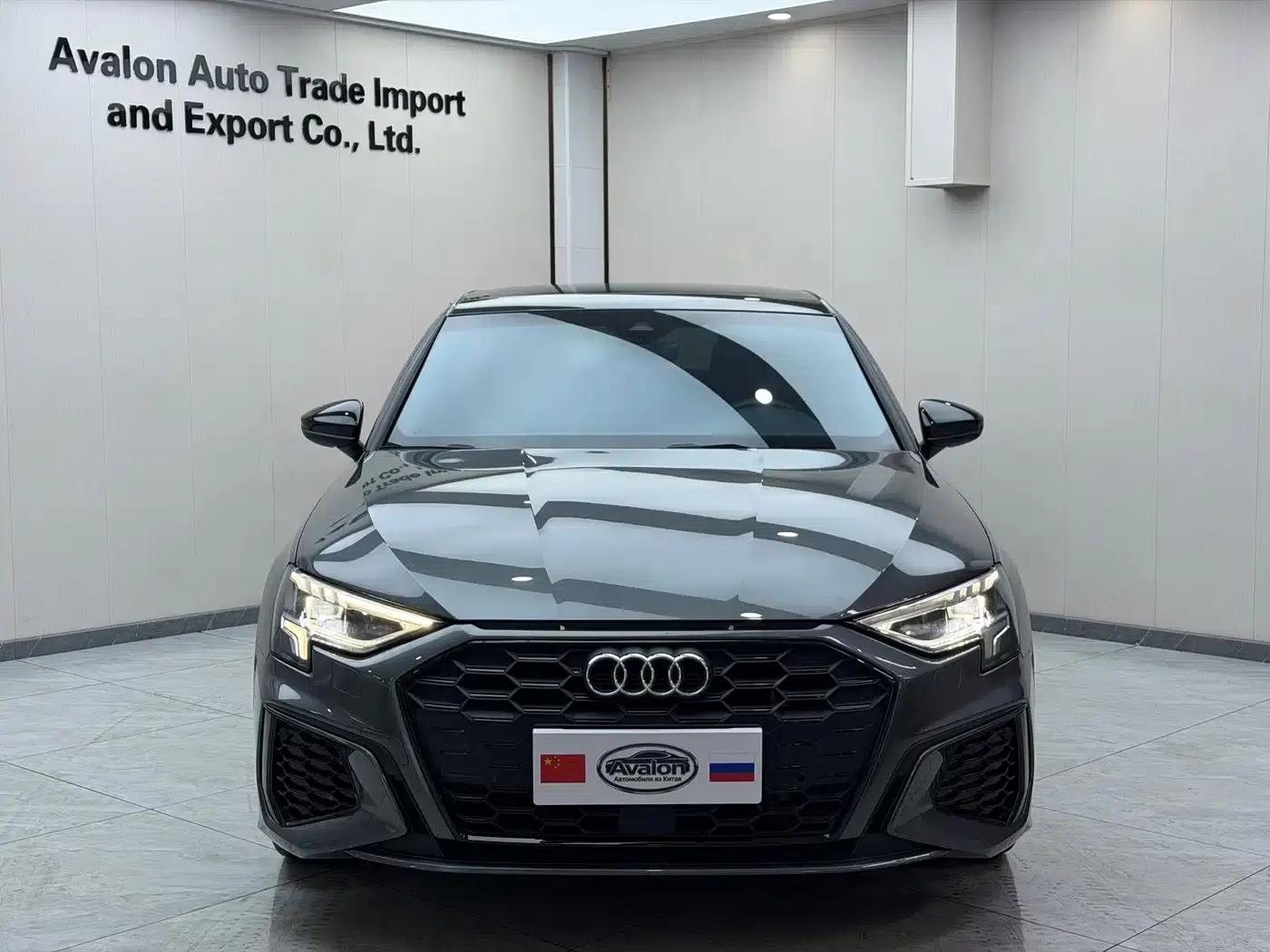 2022 Audi A3 A3L Limousine 35 TFSI Fashion Sport — миниатюра 2
