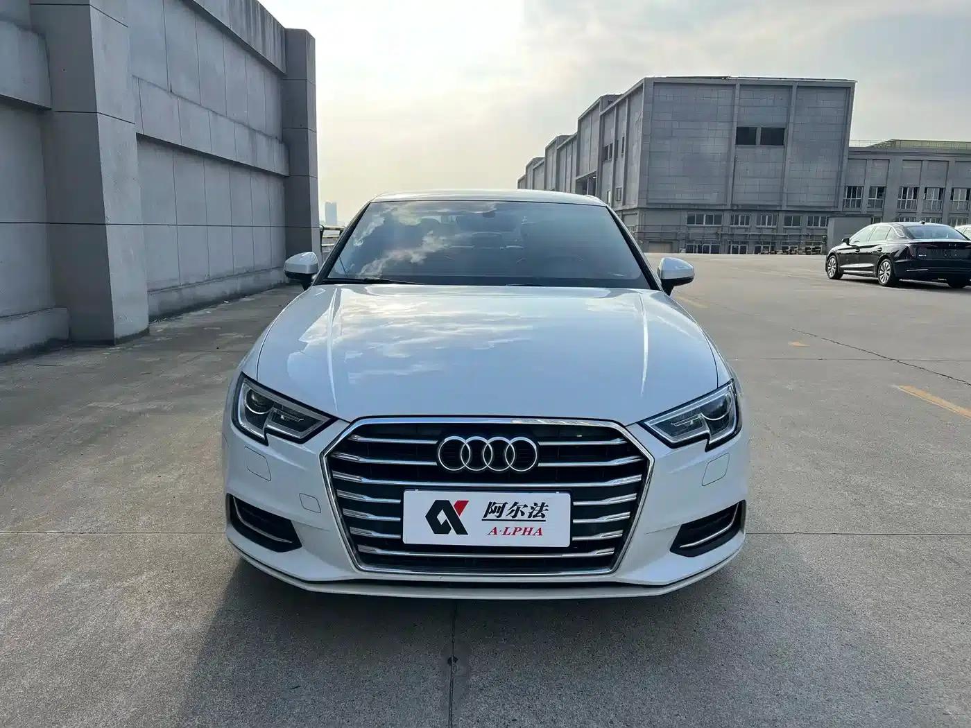 Audi A3 2019 Limousine 35 TFSI Progressive (China V Emission Standard) — миниатюра 2