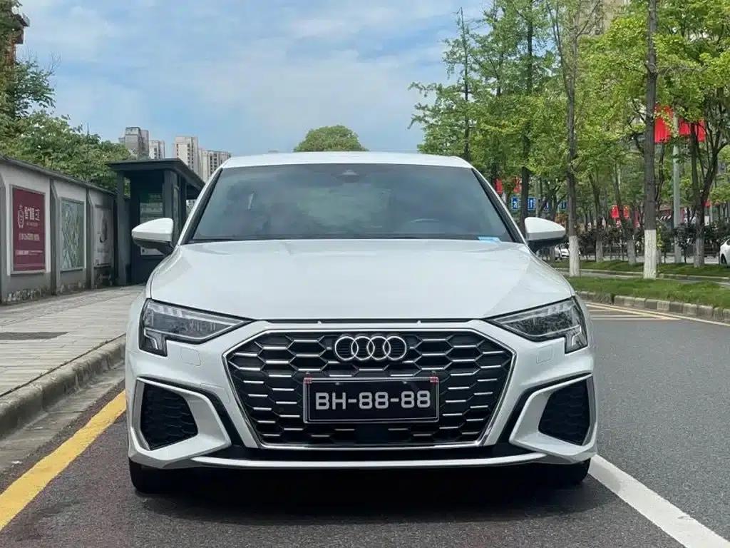 2022 Audi A3 A3L Limousine 35 TFSI Progressive Sport — миниатюра 2