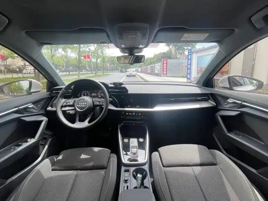 2022 Audi A3 A3L Limousine 35 TFSI Progressive Sport — миниатюра 12