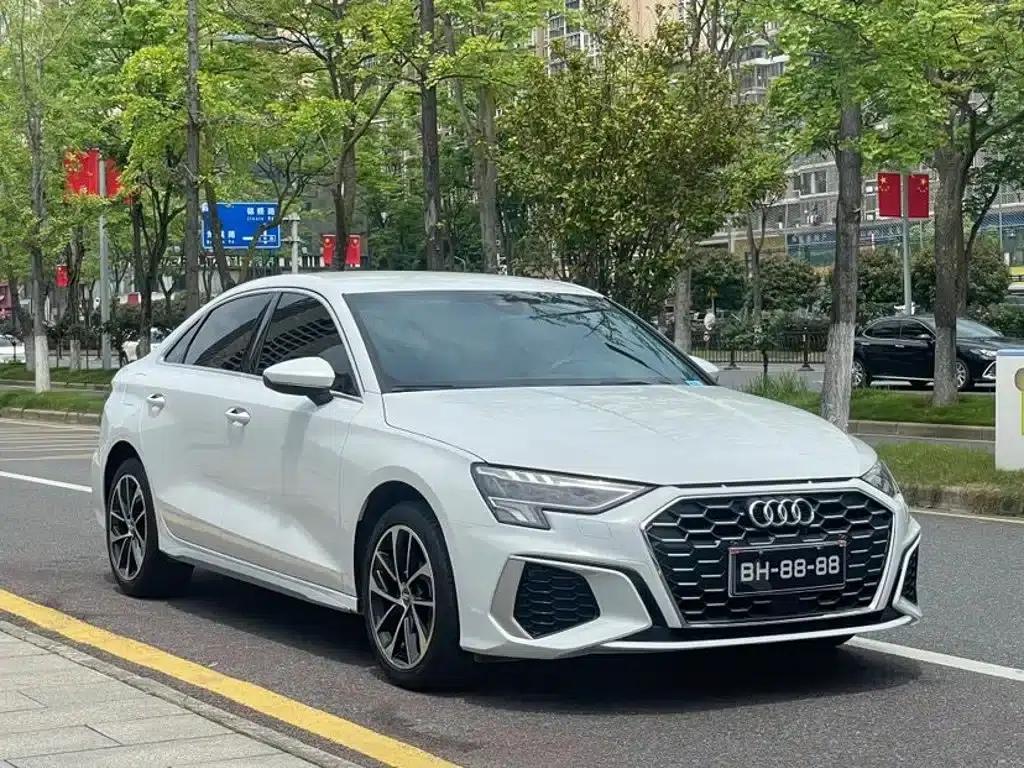 2022 Audi A3 A3L Limousine 35 TFSI Progressive Sport — миниатюра 3