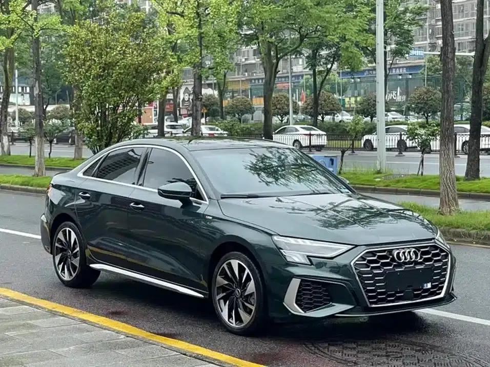 2023 Audi A3 A3L Limousine 35 TFSI Fashion Sport — миниатюра 2