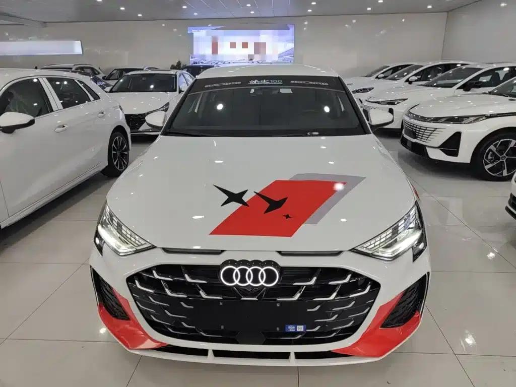 Audi A3 2026 Sportback 35TFSI Flying Spur Enjoyment Edition — миниатюра 3