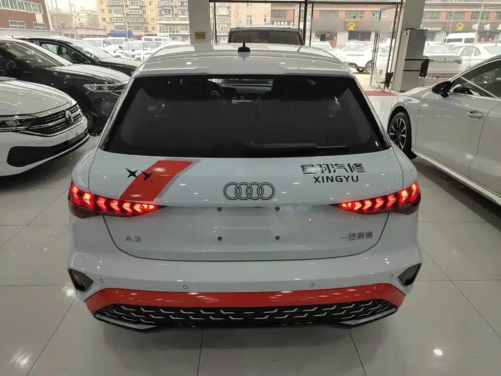 Audi A3 2026 Sportback 35TFSI Flying Spur Enjoyment Edition — миниатюра 4