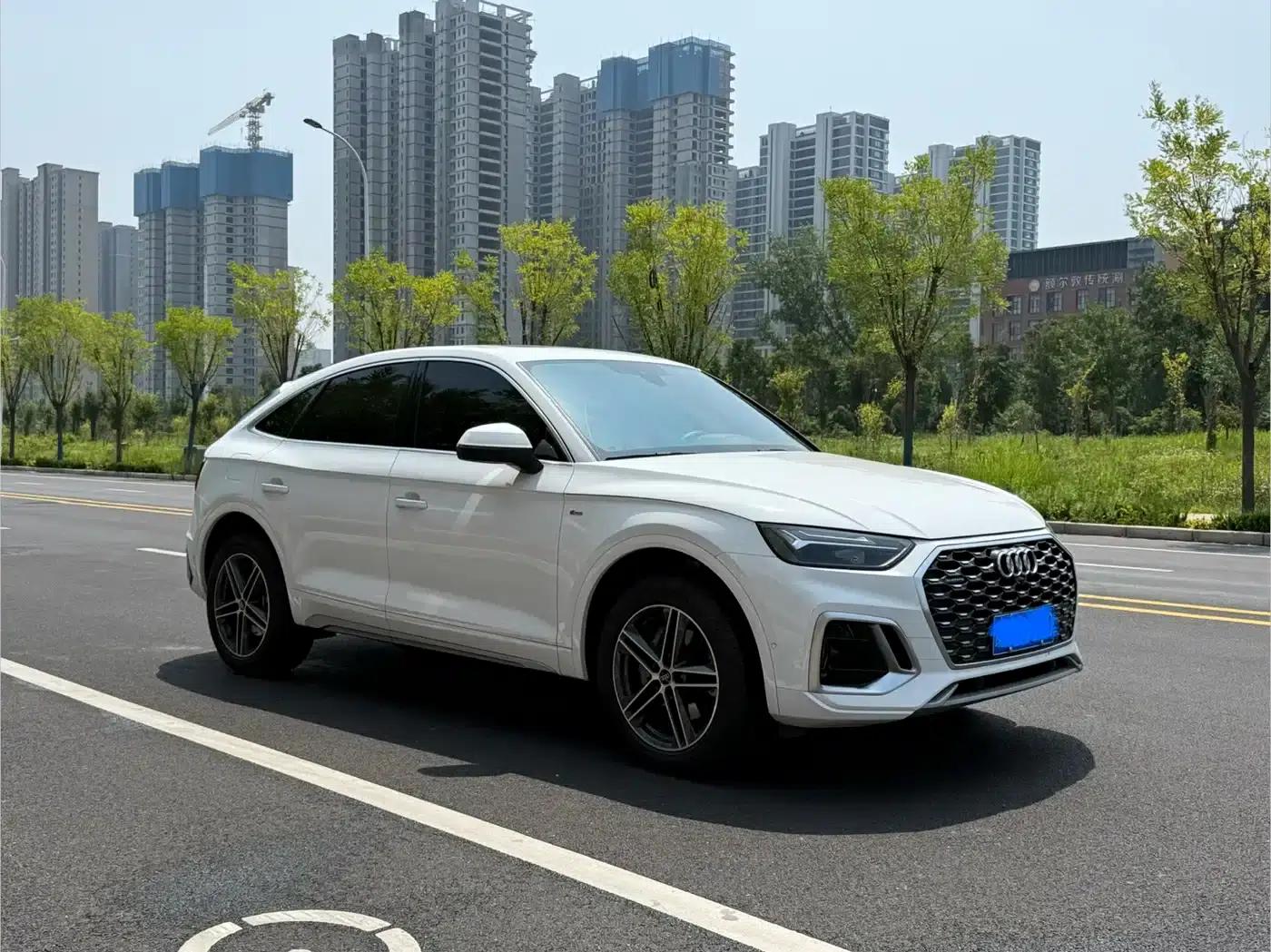 Audi Q5L Sportback 2022 40 TFSI Fashion Edition — миниатюра 3