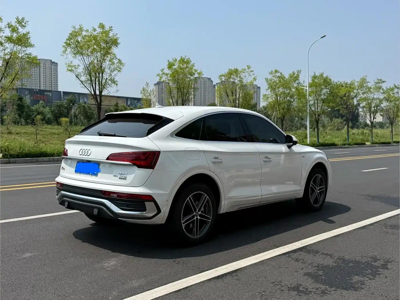 Audi Q5L Sportback 2022 40 TFSI Fashion Edition — миниатюра 7