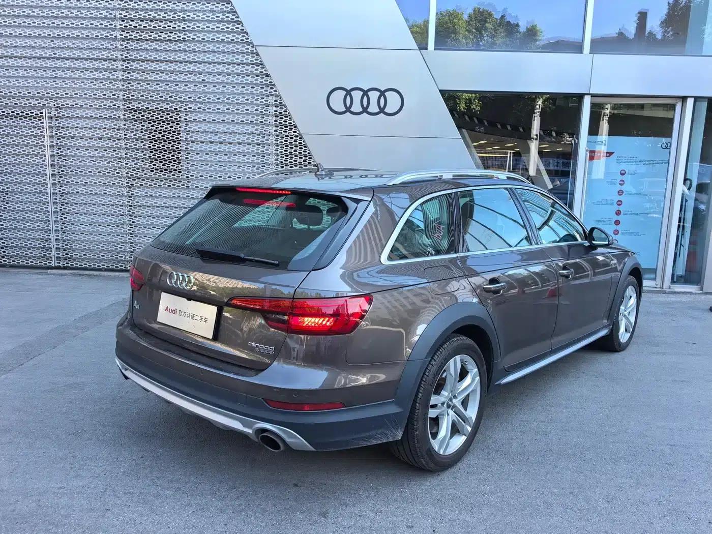 Audi A4 (Imported) 2017 45 TFSI allroad quattro Fashion Edition — миниатюра 5