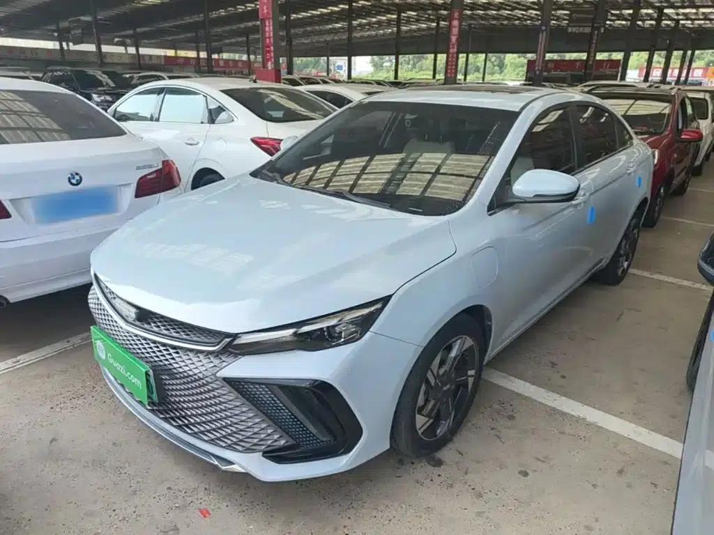 Geely Emgrand L HiP 2022 1.5TD-DHT Pro 100KM Super Speed — миниатюра 1