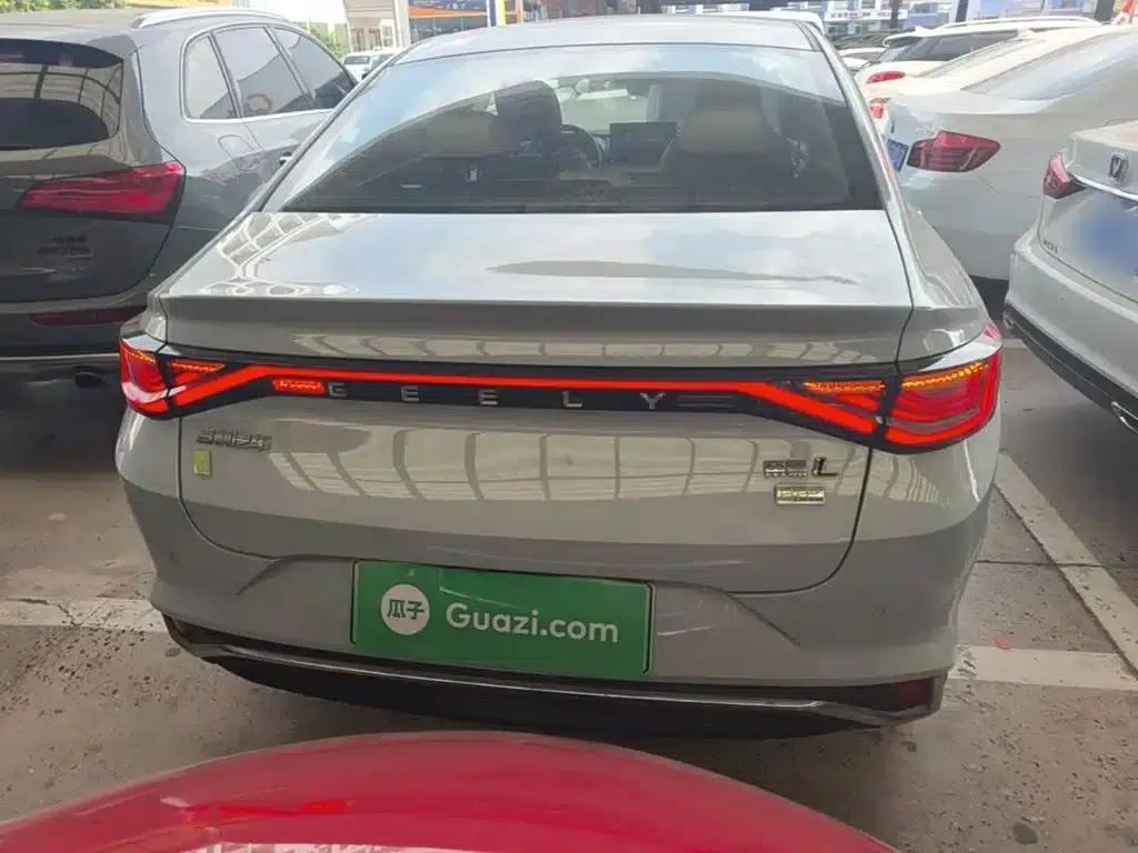 Geely Emgrand L HiP 2022 1.5TD-DHT Pro 100KM Super Speed — миниатюра 6