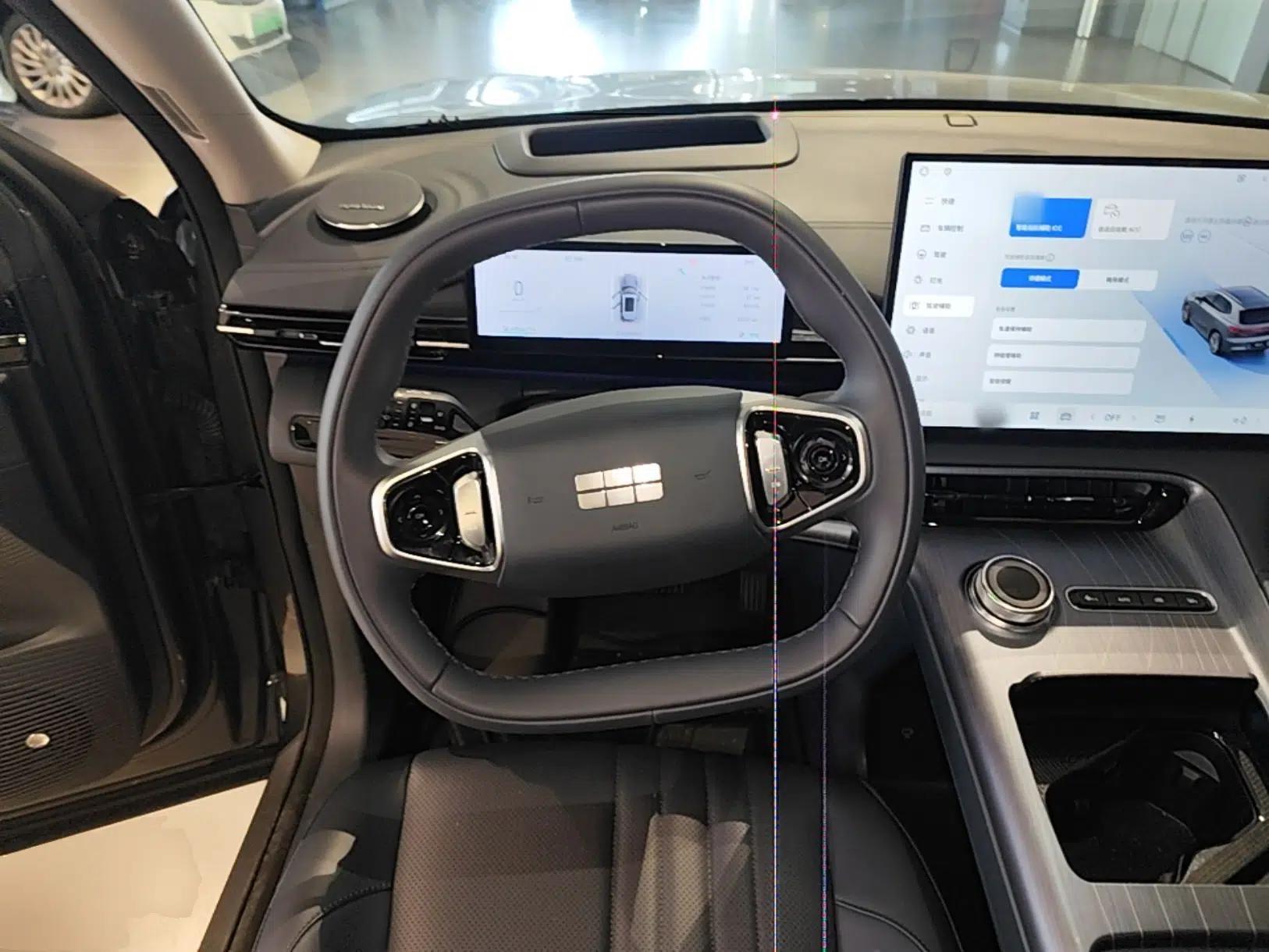Geely Galaxy E5 2026 Model 610km Exploration+ Edition — миниатюра 13
