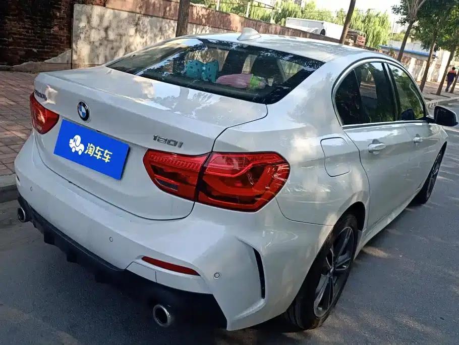 2021 BMW 1 Series Facelift 120i M Sport — миниатюра 3