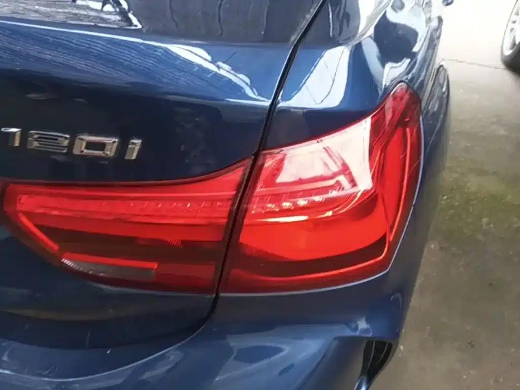 2021 BMW 1 Series 120i M Sport Shadow Edition — миниатюра 8