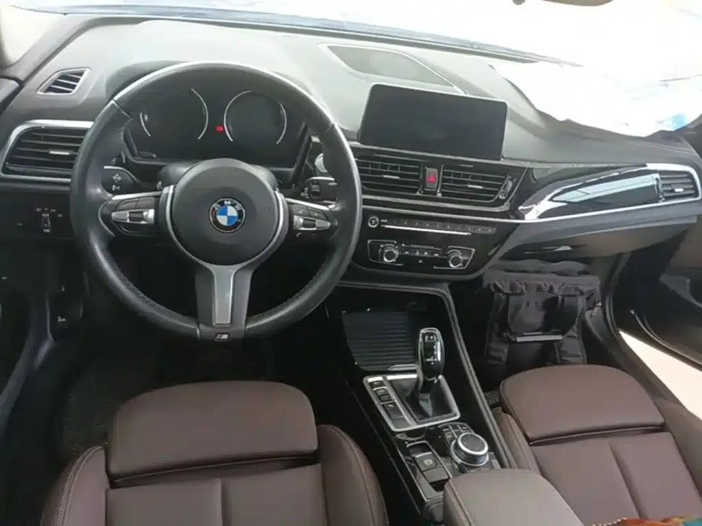 2021 BMW 1 Series 120i M Sport Shadow Edition — миниатюра 10