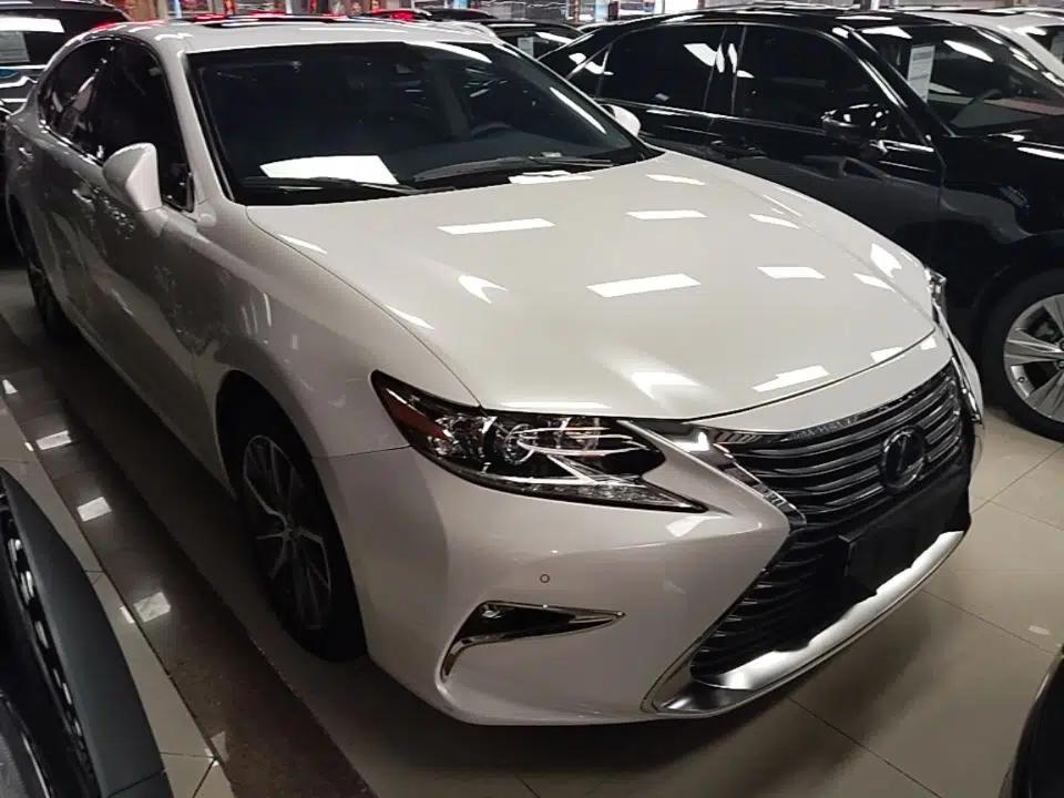 Lexus ES 2015 300h Comfort Edition — миниатюра 3