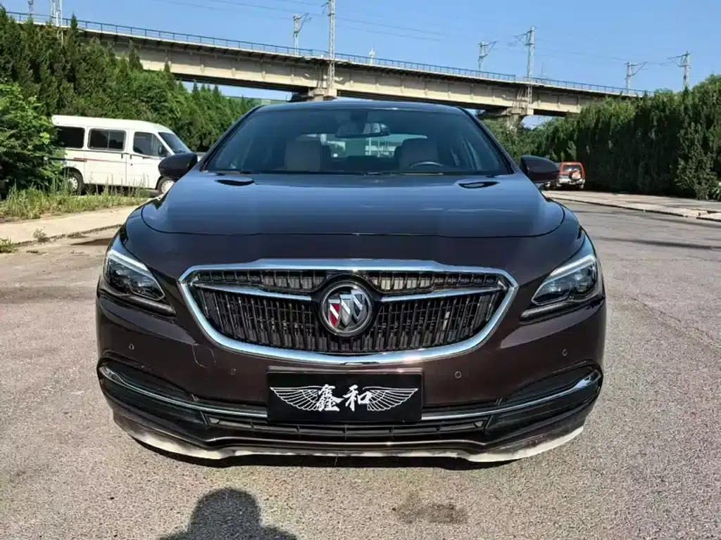 Buick LaCrosse 2018 28T Elite — миниатюра 13