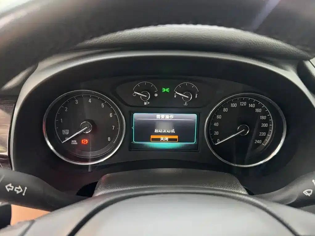 Buick LaCrosse 2018 28T Elite — миниатюра 4