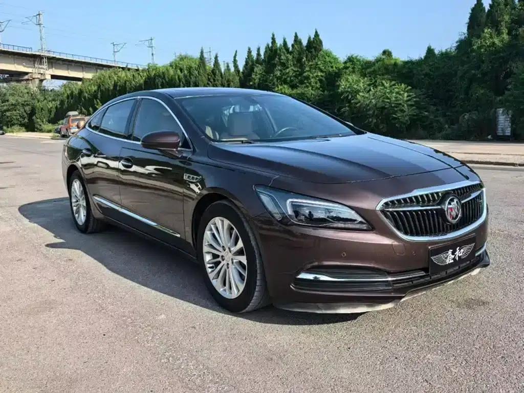 Buick LaCrosse 2018 28T Elite — миниатюра 7