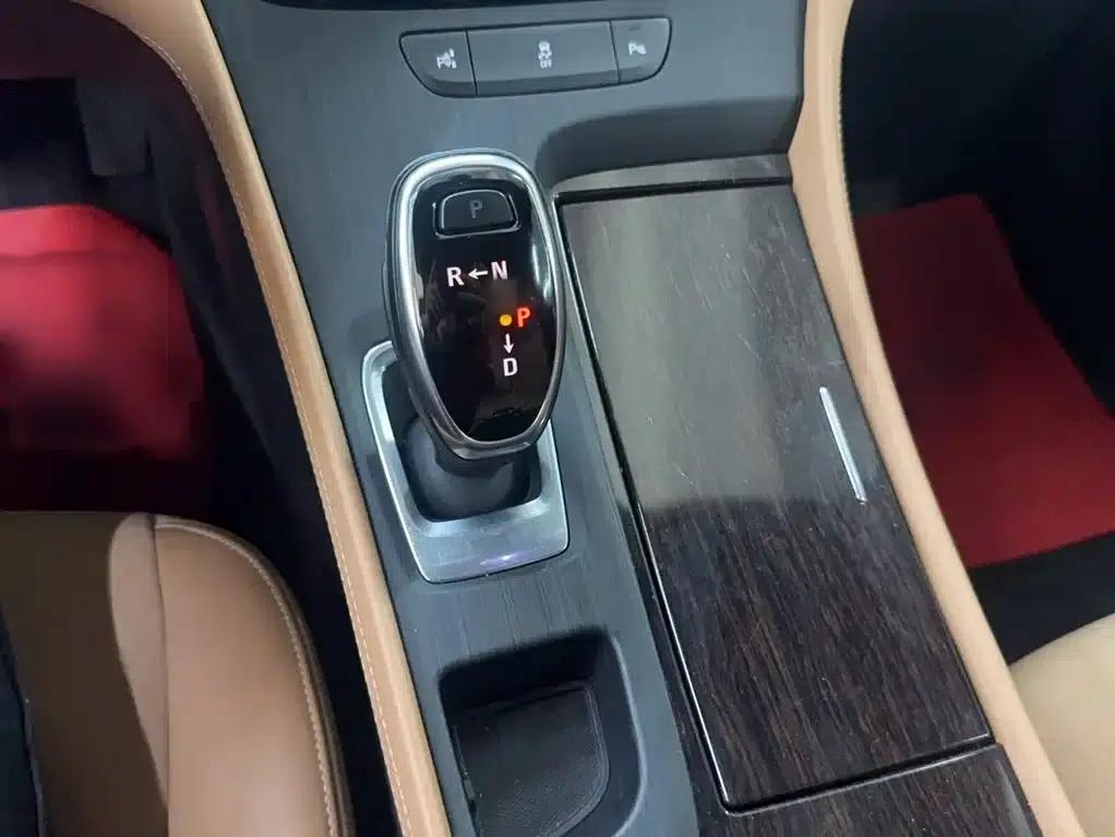 Buick LaCrosse 2018 28T Elite — миниатюра 9