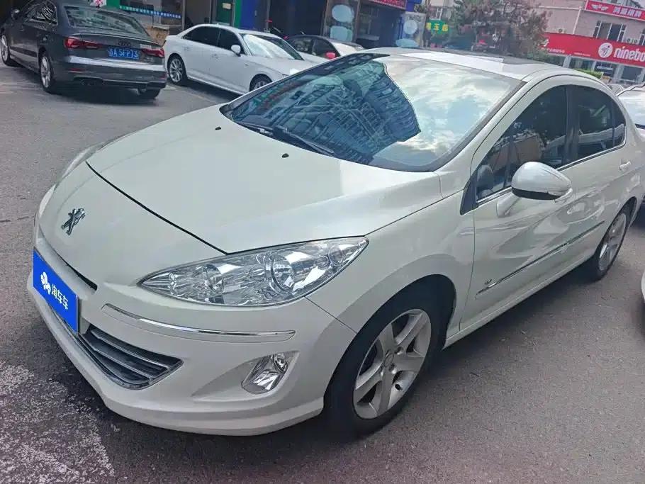 Peugeot 408 2013 2.0L Automatic Comfort Edition — миниатюра 1