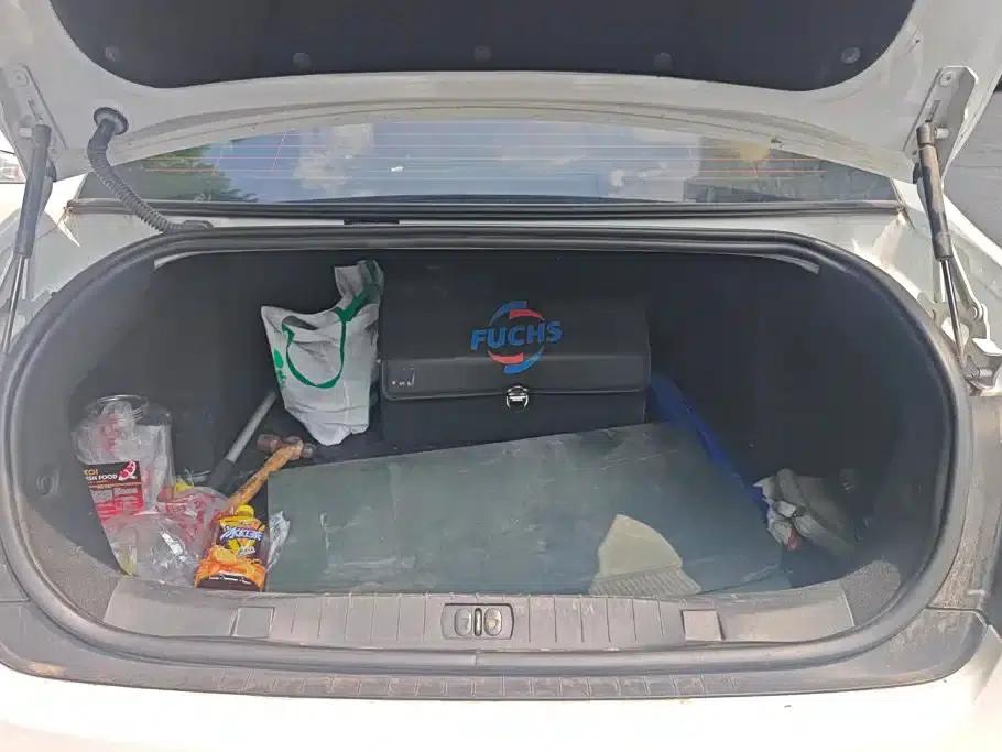 Peugeot 408 2013 2.0L Automatic Comfort Edition — миниатюра 4